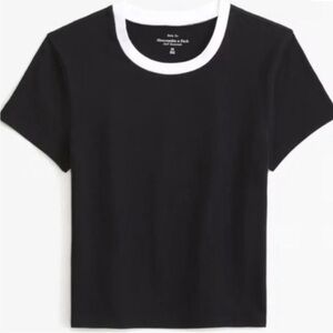 NWT Abercrombie & Fitch Black and White Baby Tee